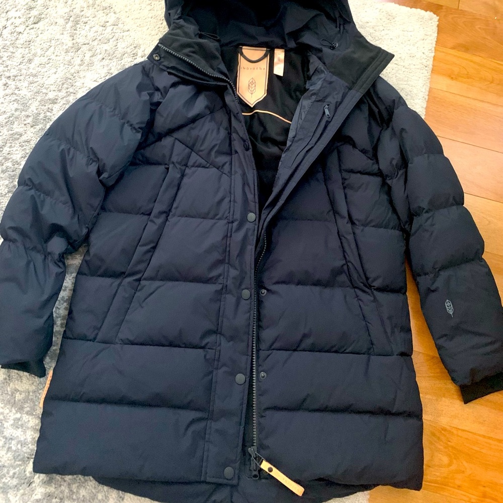 NWT down parka Indygena (now Indyeva) M